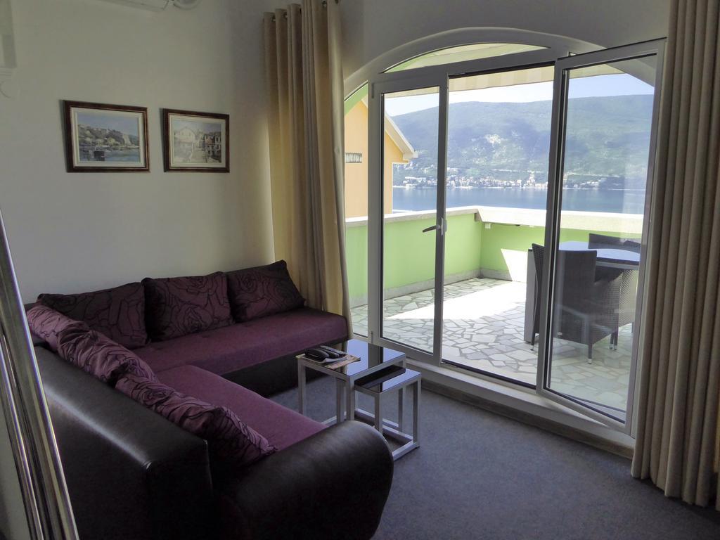 Apartment Cindy Herceg Novi Buitenkant foto